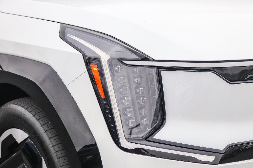 2024 Kia EV9 Land