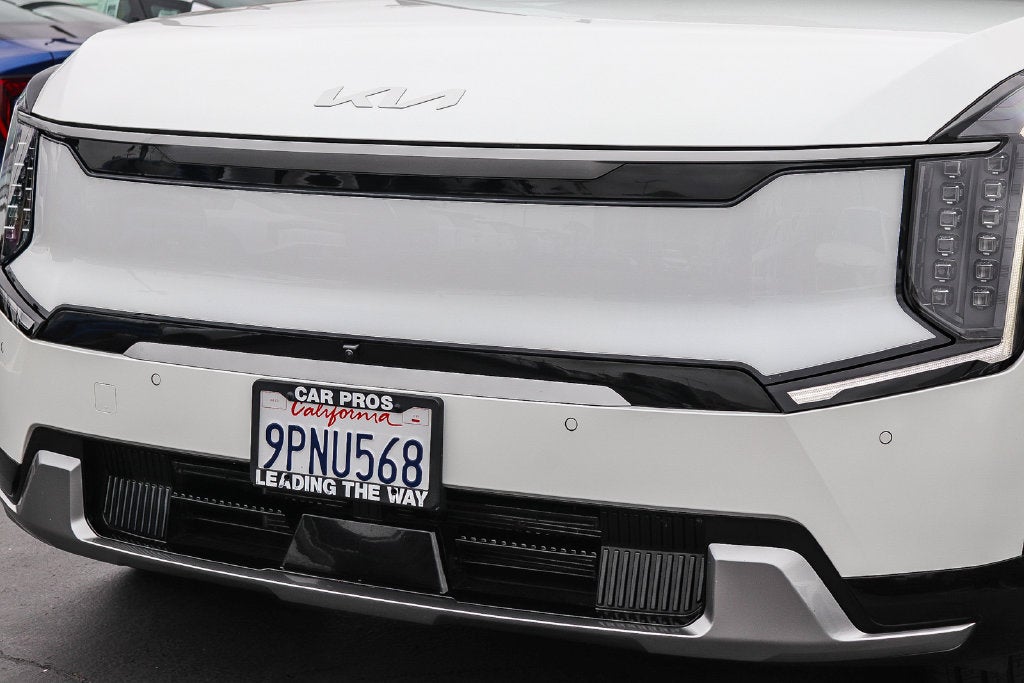 2024 Kia EV9 Land
