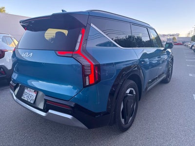 2024 Kia EV9 Land