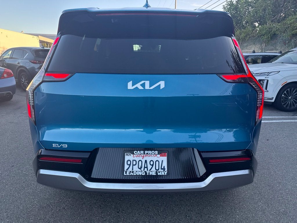 2024 Kia EV9 Land