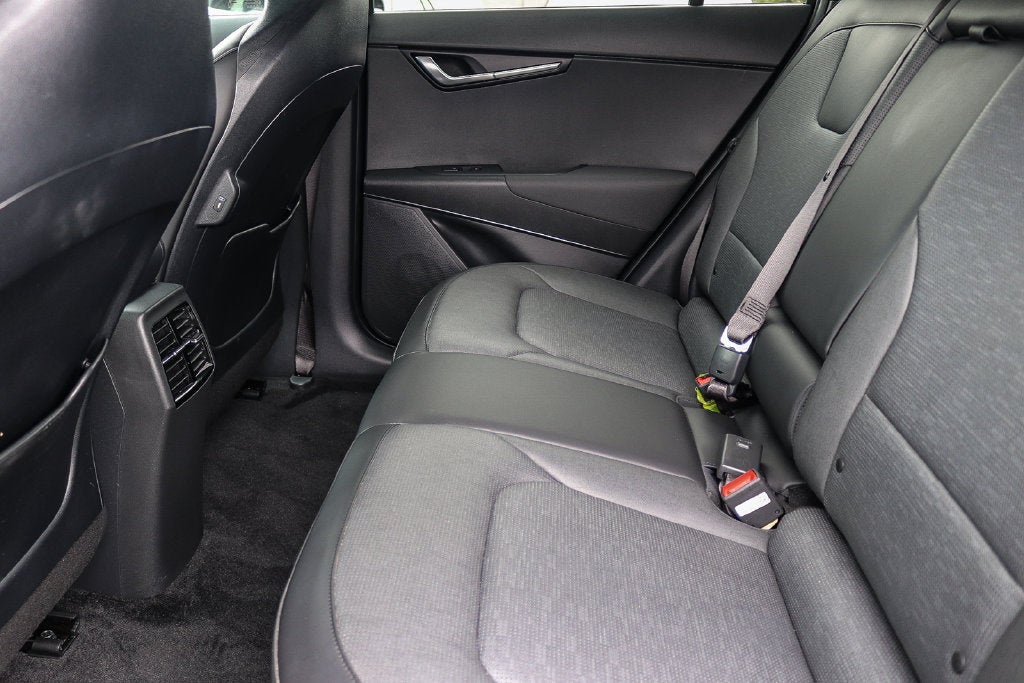 2025 Kia Niro EV Wave