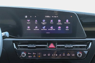 2025 Kia Niro SX