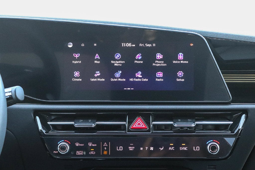2025 Kia Niro SX