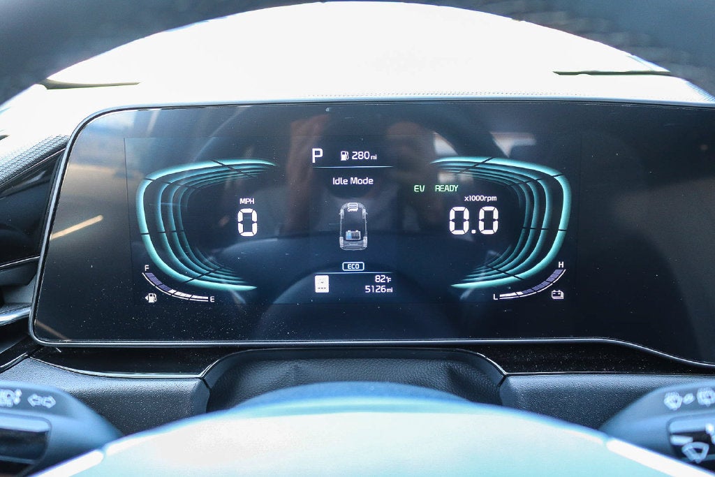 2025 Kia Niro SX