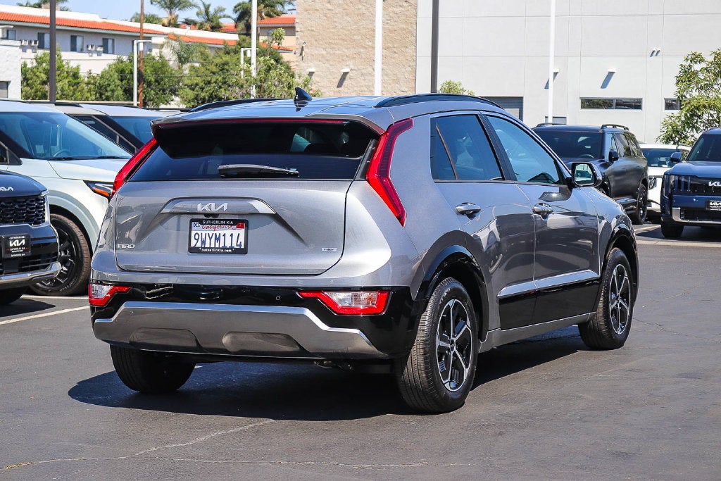 2025 Kia Niro SX